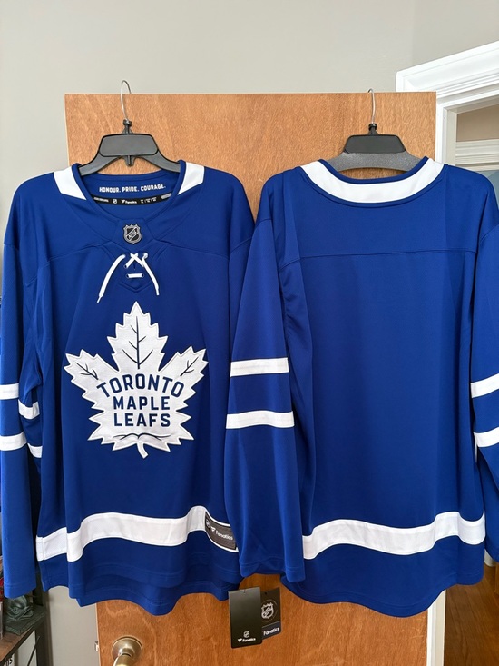 Fanatics Other - Fanatics Toronto Maple Leafs Hockey Jersey